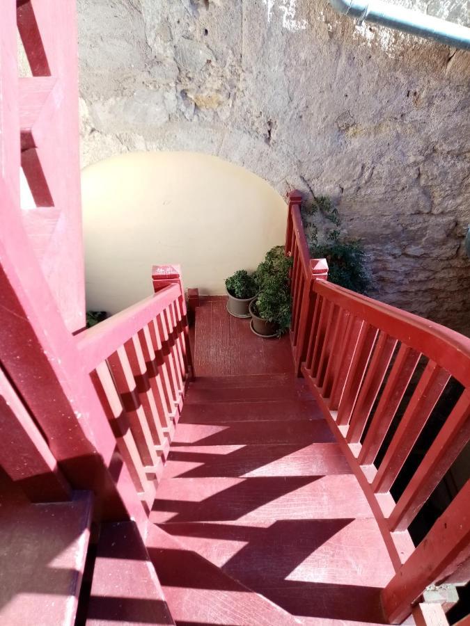 L'Authentique Apartment Pézenas Екстериор снимка